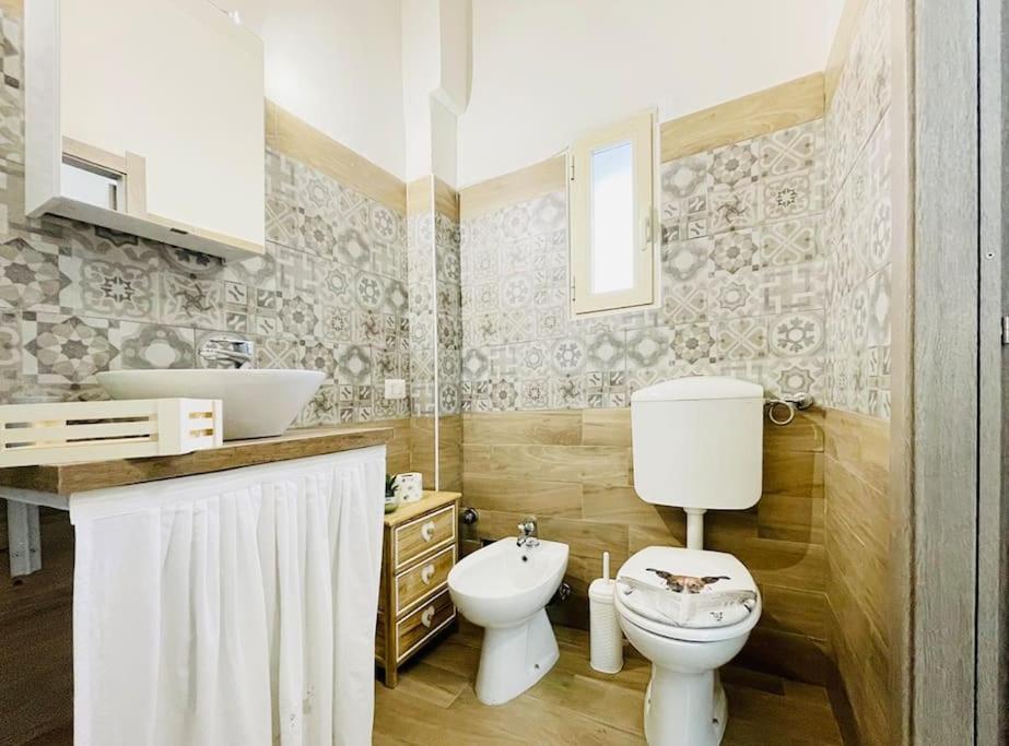 Porta Palazzo 15 Min - Suite Con Netflix & Wi-Fi Turin Exterior photo